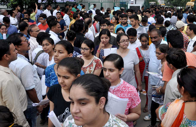 iimk-welcomes-586-students-records-51-women-in-mba-programmes
