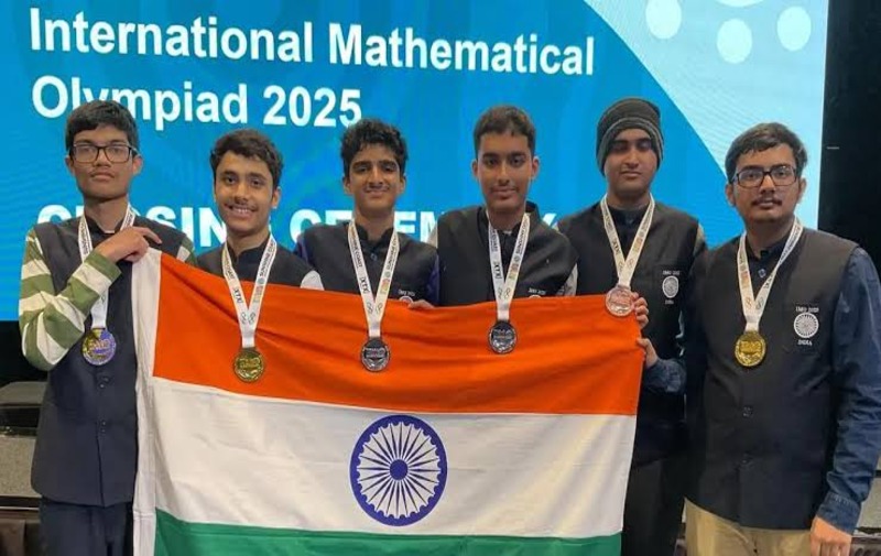 india-shines-at-global-science-olympiads-2025-bags-medals-in-physics-mathematics-and-chemistry